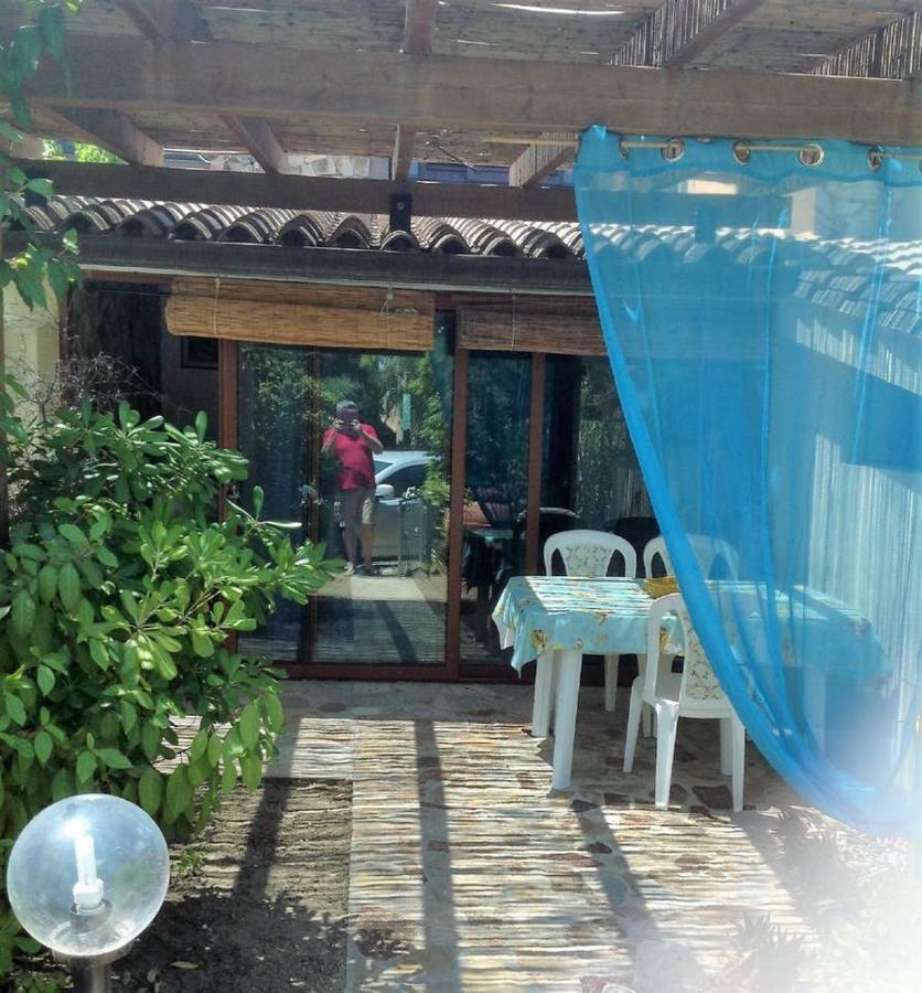 הוילה וילסימיוס Casa Vacanze Is Traias 87 מראה חיצוני תמונה
