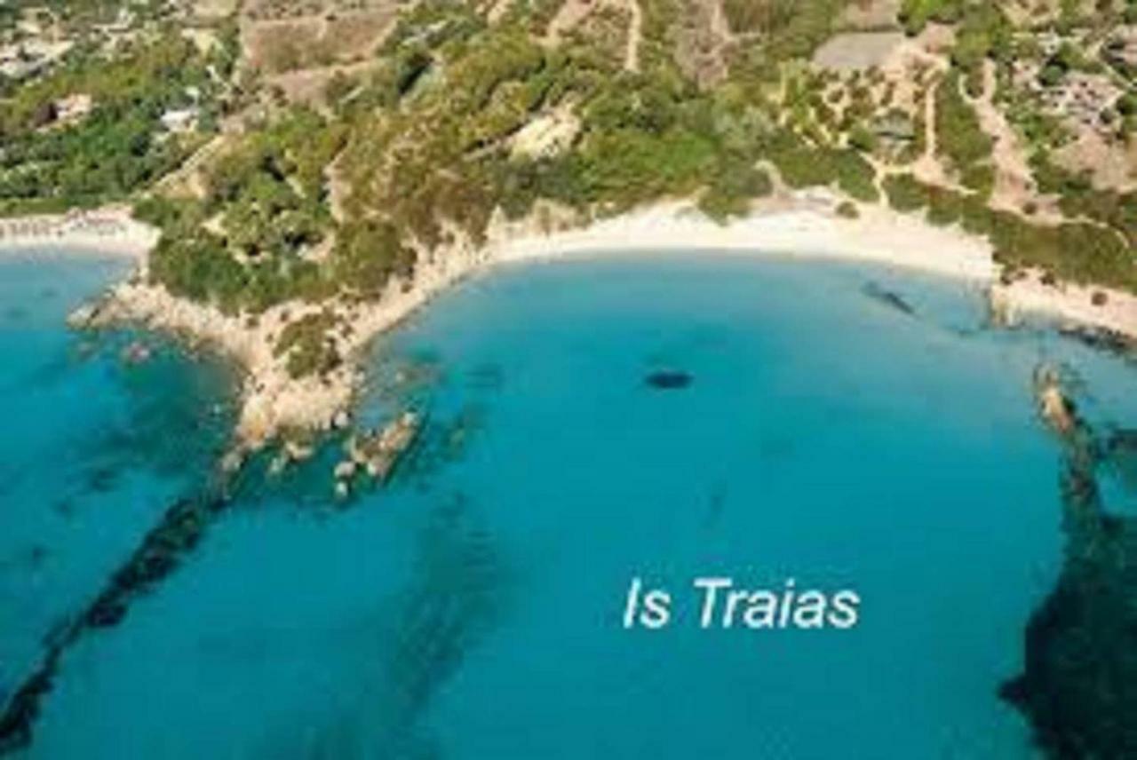 הוילה וילסימיוס Casa Vacanze Is Traias 87 מראה חיצוני תמונה
